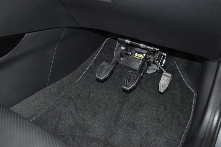 Kia ceed 2019 (2) (Medium)